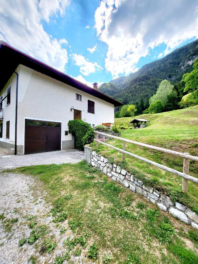 Appartement Casa Bruno à Lenzumo di Concei Extérieur photo